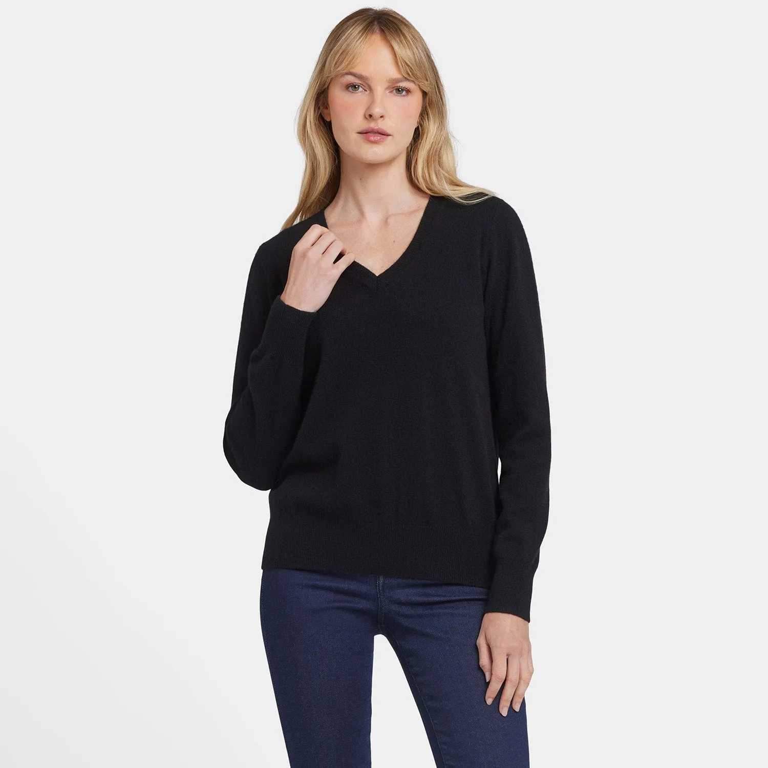 Cashmere Classic V-Neck Sweater - Black