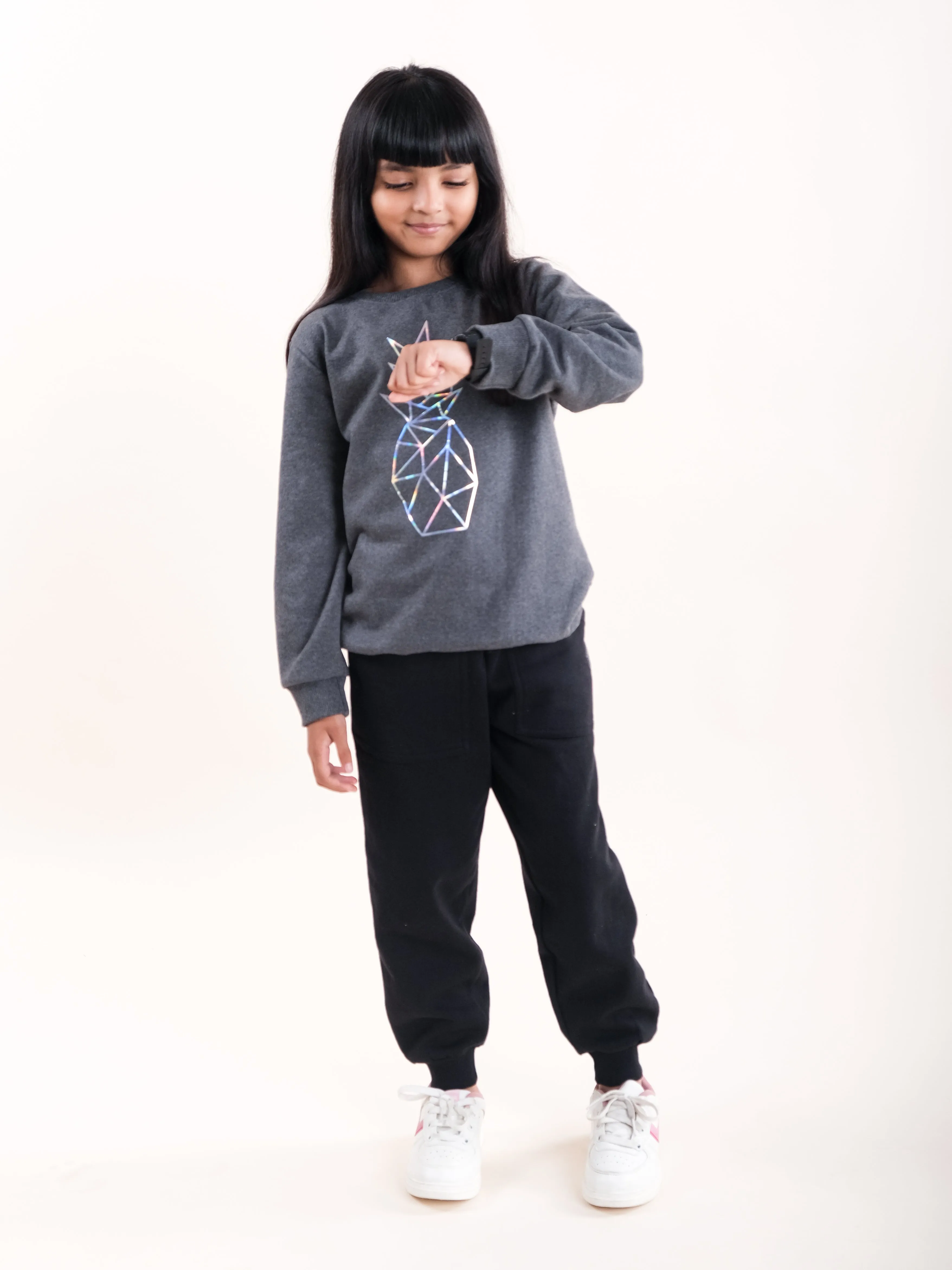 Girls Fleece Printed Round Neck Sweatshirt With Solid Track Pant Set